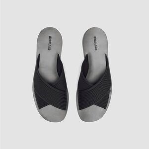 Everlane Day Crossover Sandal in Black, Size 8.5